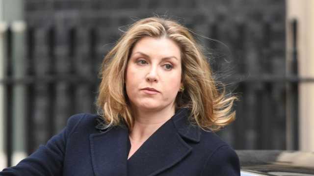 Мэй уволила главу Минобороны из-за утечки по делу Huawei