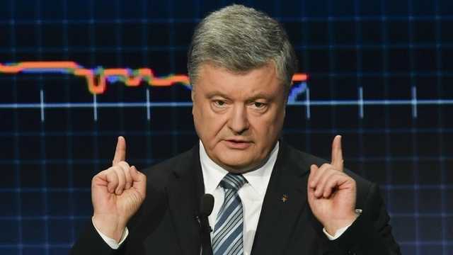 Порошенко напомнил о преимуществах украинского паспорта перед российским