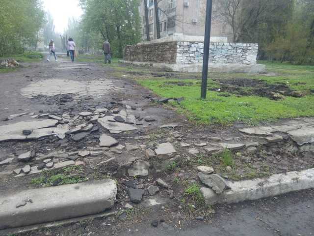 "Восстание мертвецов": в сети появились жуткие фото руин "ЛНР"