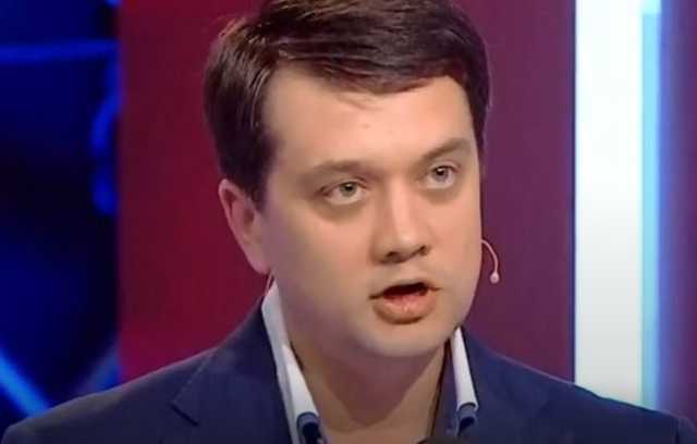 У Зеленского обещают дать «адекватный ответ» олигархам