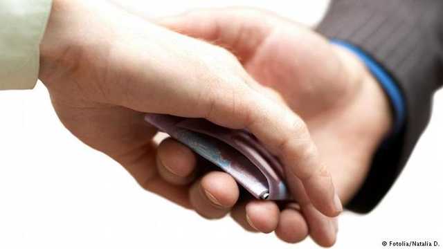 Офіцера Кременчуцького відділу поліції покарано за корупцію