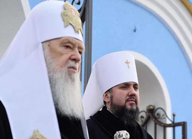 Божественный фарс. Конфликт между Филаретом и Епифанием может стоить Украине томоса