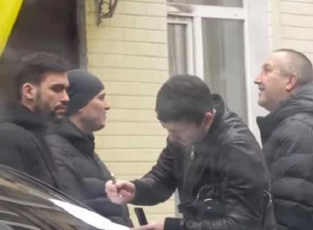 Нардеп Лозовый убил систему и сделал невозможной посадку многих чиновников