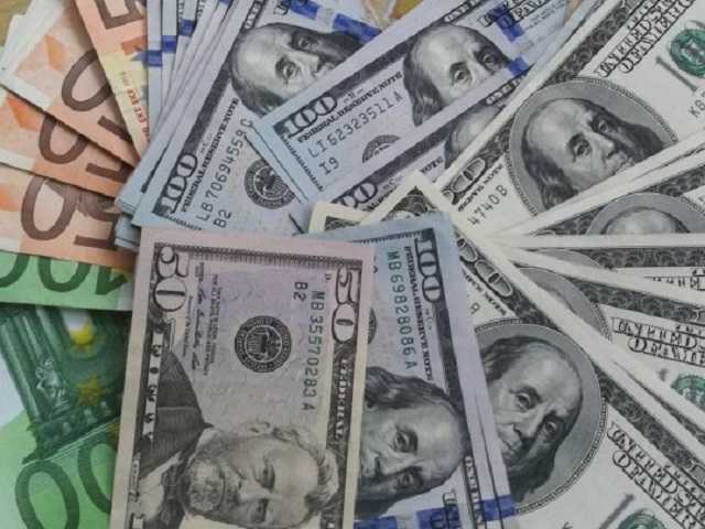 Курс валют возрастет летом, — председатель совета НБУ