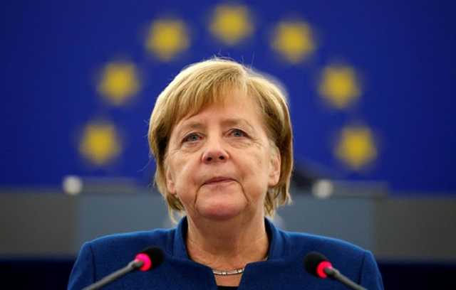 Меркель уверена, что Еврокомиссия не сможет остановить "Северный поток-2"