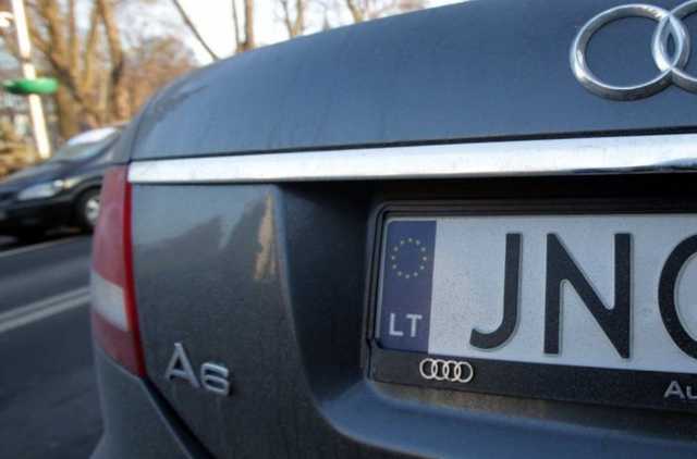 Почему полиция не будет трогать «евробляхеров» до выборов