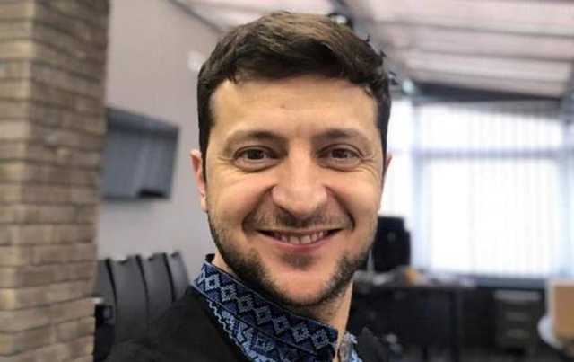 Зеленский пообещал «зеркальные дороги» через пять лет