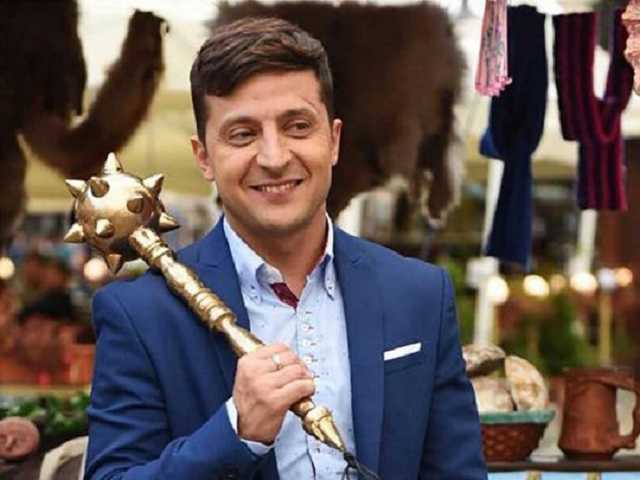 «Королевская комбинация»: астролог рассказал, когда Зеленскому нужно обязательно поднять булаву