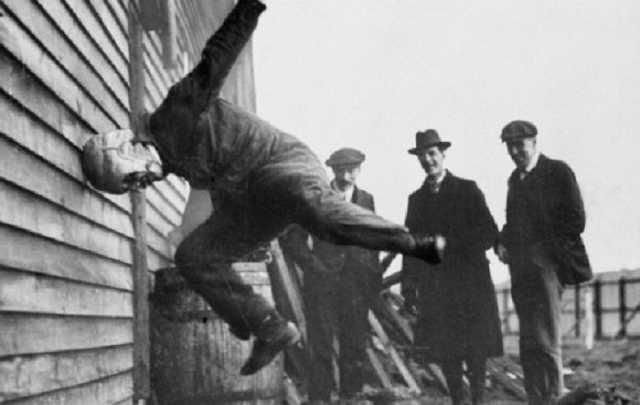 Коломойский стремительно несется в стену – психолог