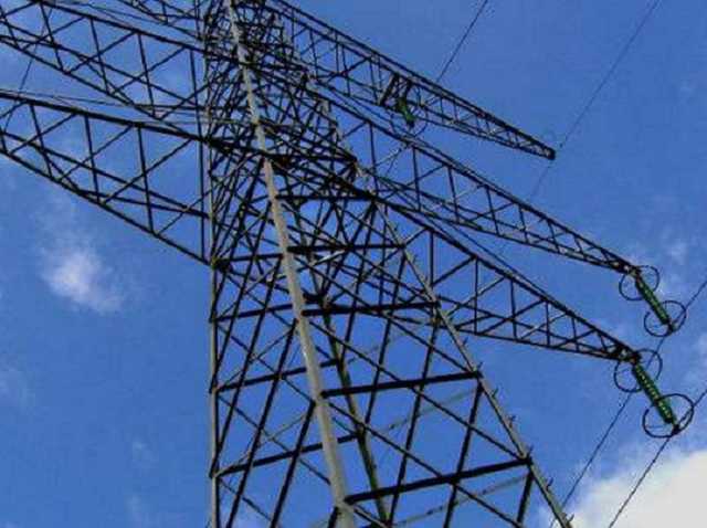 Непогода в Украине: без света остались почти 150 населенных пунктов