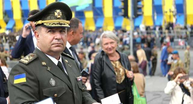 Бужанский: «Конкурс тупых сегодня выиграл Полторак»