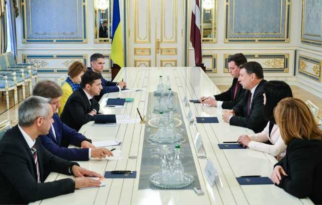 Дипломатическим советником Зеленского может стать Елена Зеркаль, а главой МИД Вадим Пристайко