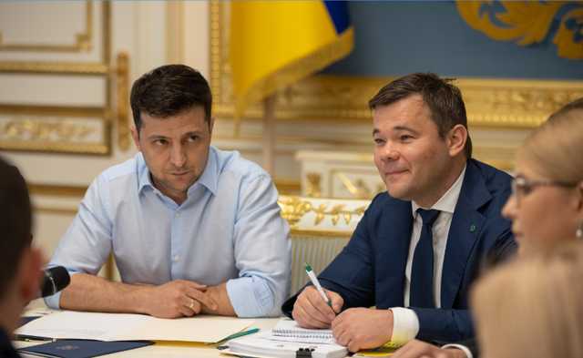 Верховный суд может отменить решение Зеленского о роспуске Рады