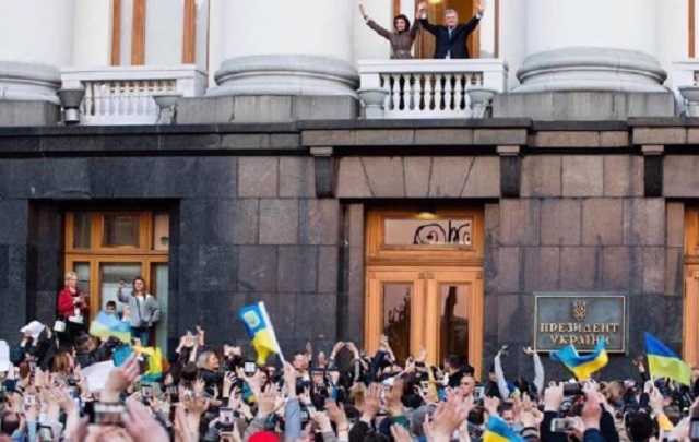 Порохоботы собираются на Банковой требовать отставку Зеленского, – Богуцкая