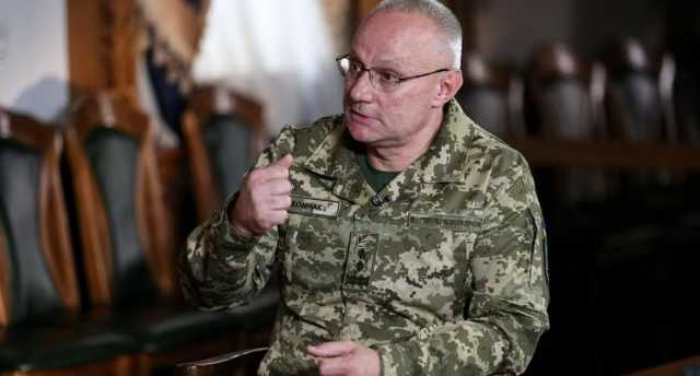 Сегодня очереди в армию нет, а она должна быть, - Хомчак