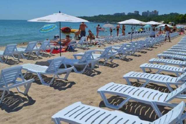 "С каждым годом хуже": в Крыму признали провал курортного сезона