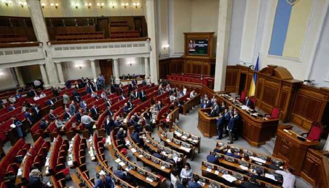 Выборы в Раду: стало известно о первых нарушениях