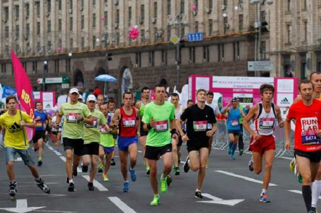 У центрі Києва перекрили головні вулиці