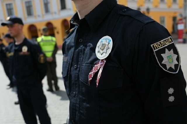 Протест против Зеленского в Ровно: полиция взялась за коллег