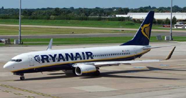 Крупнейший лоукостер Европы добавил украинский язык на свой сайт