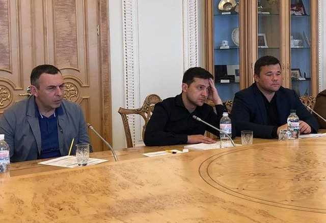 "Есть топ-двойка. Богдан и Шефир равнозначны", - замглавы АП Зеленского Тимошенко