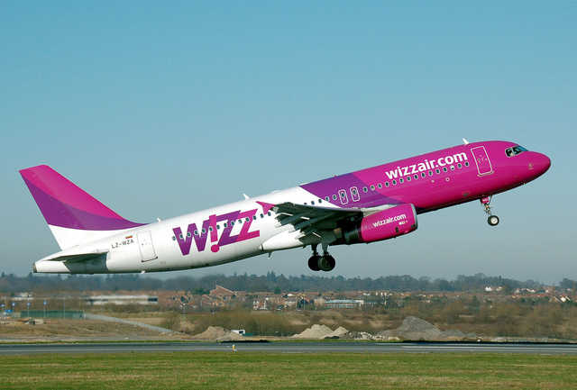 Лоукостер Wizz Air отсрочил начало полетов из Киева в Лейпциг