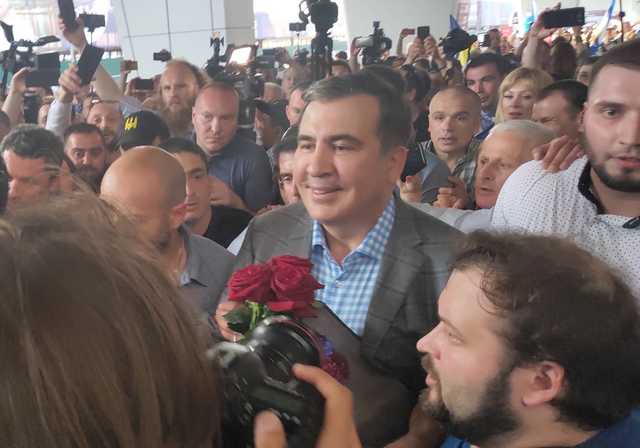 Пацан сказал – пацан сделал, – Саакашвили похвалил Зеленского