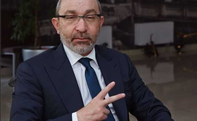 Кернес пообещал восстановить снесенный памятник Жукову в центре Харькова