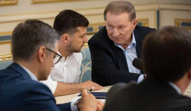 У Зеленского пояснили слова Кучмы про ответный огонь и снятие блокады Донбасса