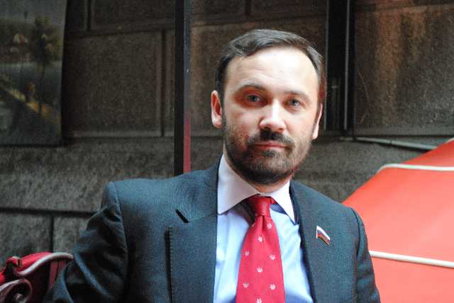 Екс-депутат Держдуми Ілля Пономарьов заговорив українською