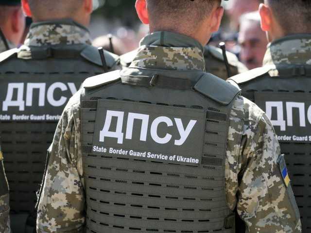 За неделю в Украину не пустили более 200 россиян