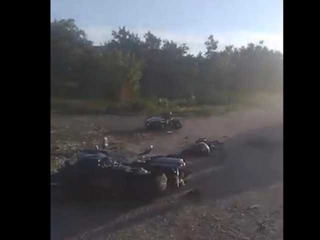 При столкновении мопедов в Александрии погибли три человека