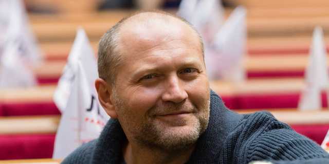 Нардеп розповів, чому в Раду балотуються люди, які підтримували терористів