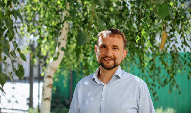 Ті, хто врятували українців від катастрофи, мають піти, бо не подарували чудо, – В’ятрович