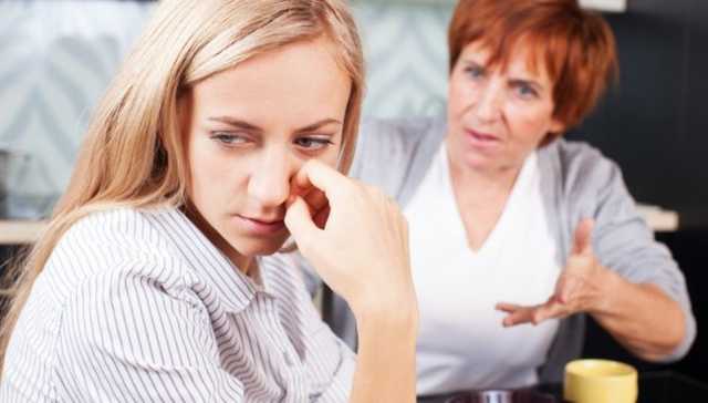 Больше трети молодых людей в Украине живут с родителями