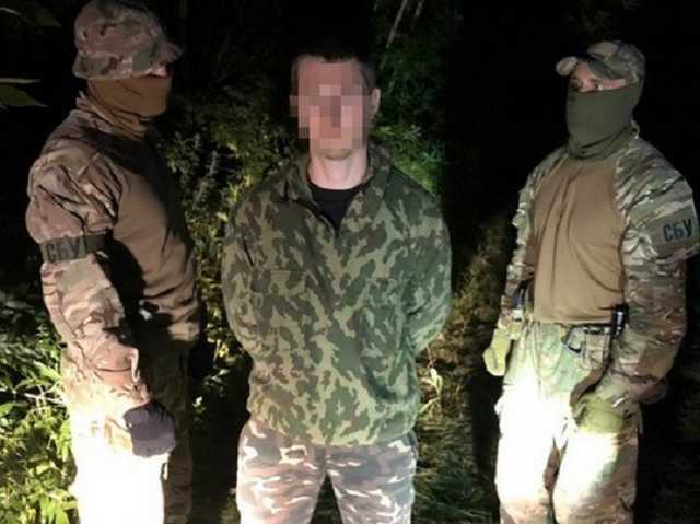 Хотел лишить воды Харьков и Лозовую: СБУ задержала диверсанта со взрывчаткой