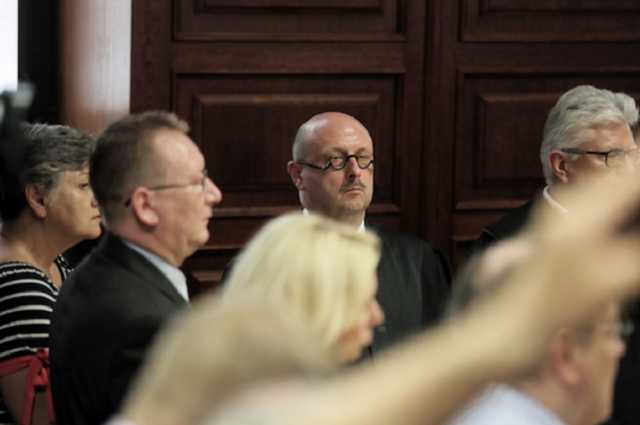 Екс-глава канцелярії прем’єра Польщі засуджений у справі Смоленської катастрофи