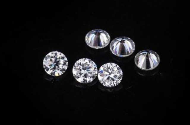 Нацбанк распродает бриллианты