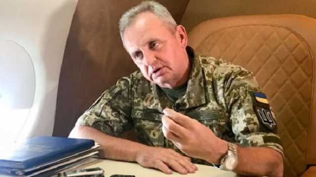 Муженко о Зеленском: для него угроза от РФ отходит на второй план