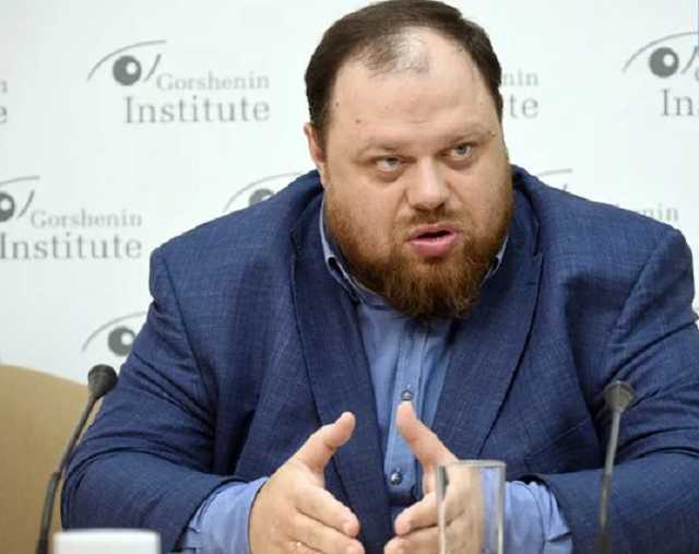 Зеленский хочет сажать в тюрьму нардепов за «кнопкодавство»