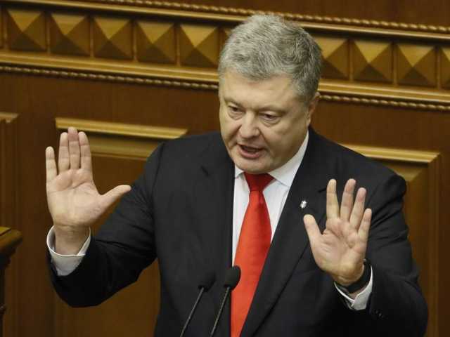 Порошенко подал в ЦИК документы