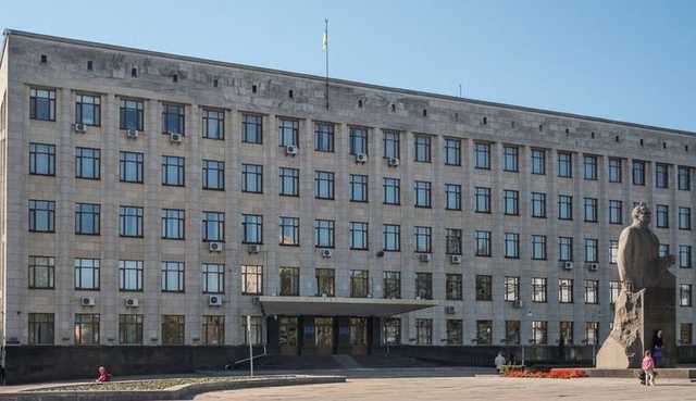 Житомирская ОГА купила у жены экс-губернатора иномарок за 2,5 млн гривен