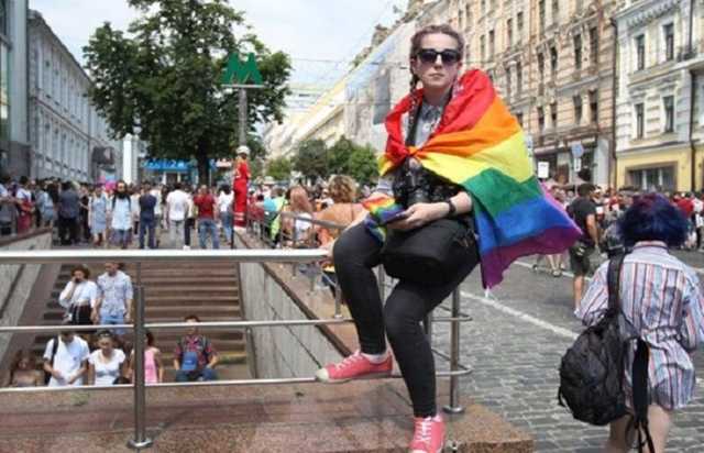 Столичное метро возобновило работу в обычном режиме