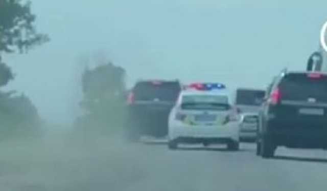 На трассе под Запорожьем два джипа подрезали патрульных, сопровождавших автобусы с детьми