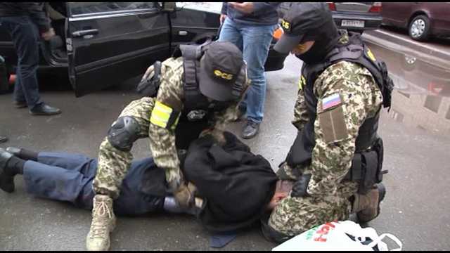 В Кропивницком задержан налоговик, торговавший секретной информацией об атошниках