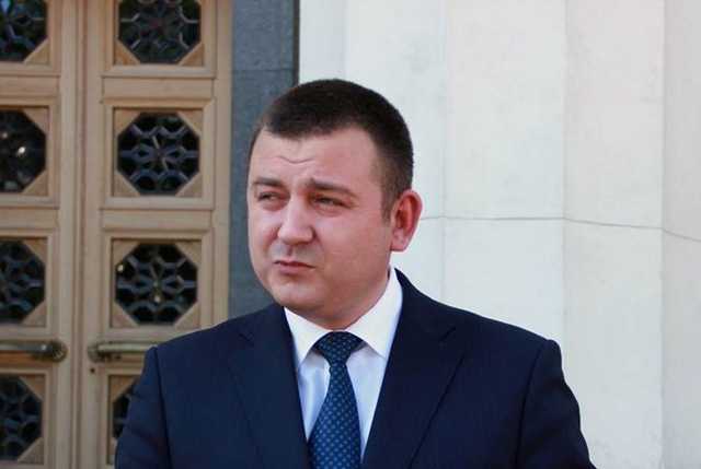 За чиї гроші «засіває» округ на Полтавщині луганчанин Артем Вітко