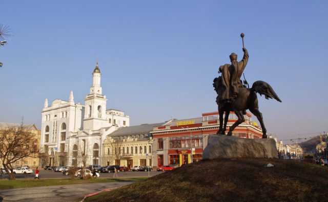 Віктор Смирнов: Дніпровський “смотрящий” за серцем Києва