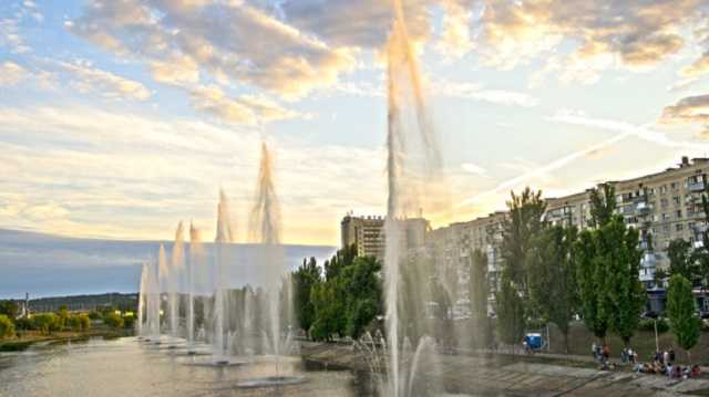 Из-за бури в Киеве частично отключили музыкальные фонтаны