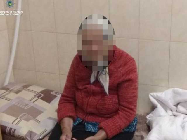 В Борисполе нашли 82-летнюю женщину без памяти