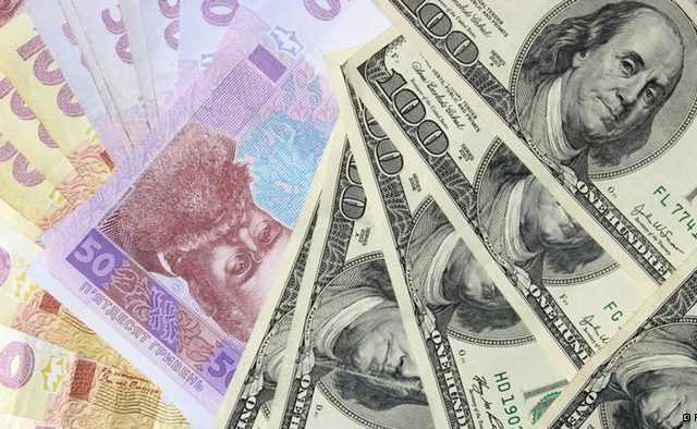 Доллар в Украине подорожает: экономист рассказал, когда и на сколько